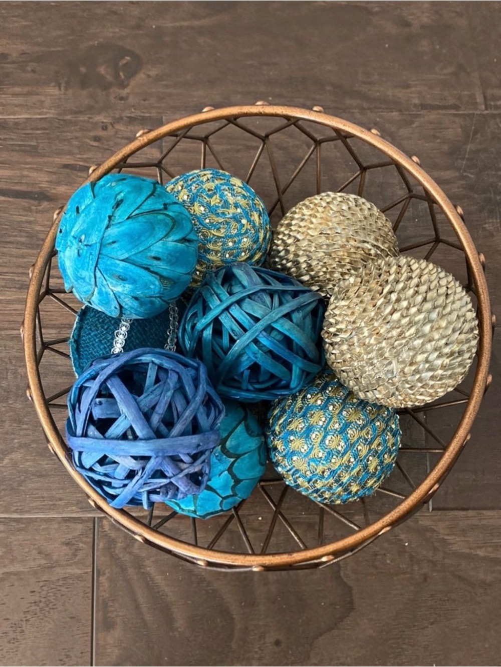 Decorative Blue & Gold Orb Ball Set with Bronze Wire Basket – 10 Pcs